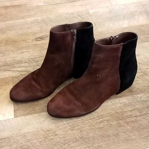 Vaneli two toned suede booties size 7.5